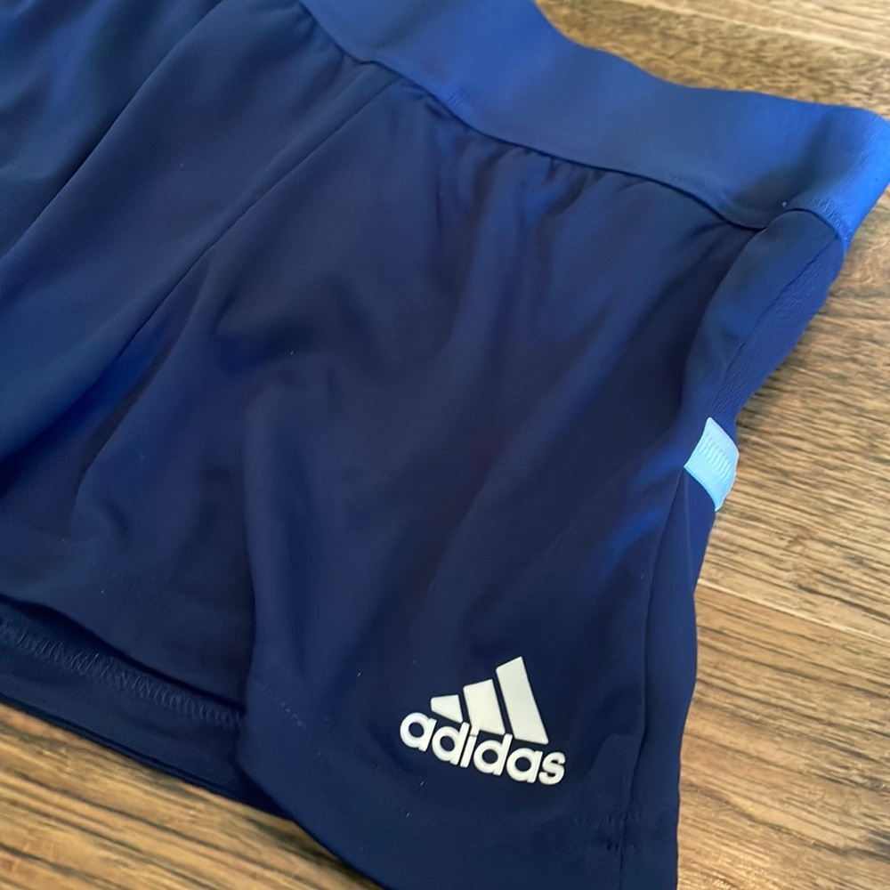 Adidas Aeroready shorts - Picture 1 of 4